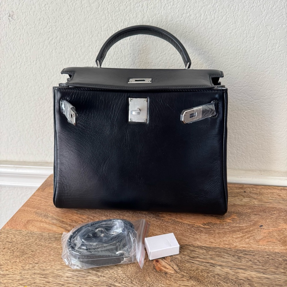 *READ LEATHER INSIDE & OUT | Black 28 Belted Smooth Leather Top Handle Bag - Picture 11 of 12